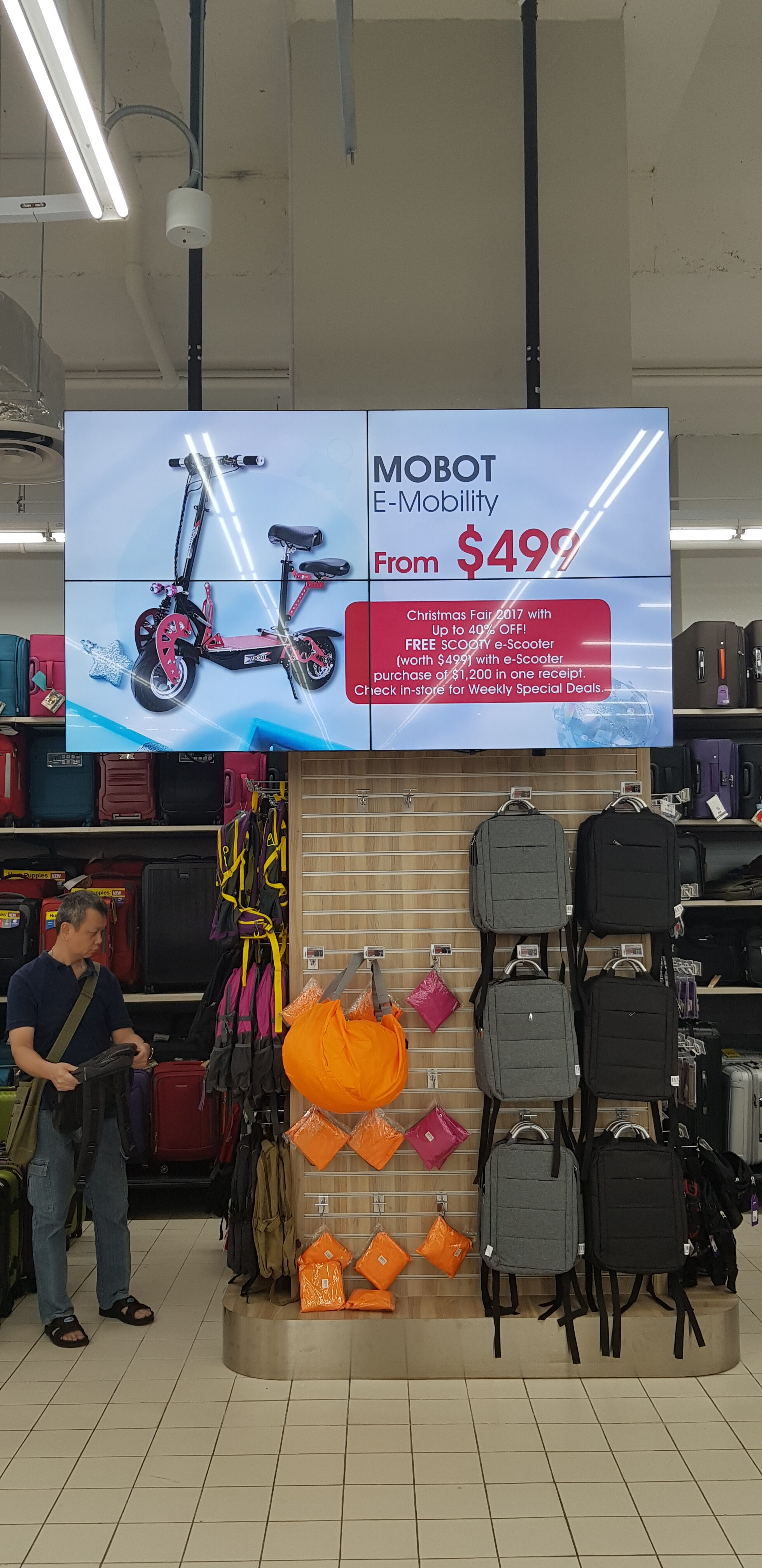 Digital Display Systems - Visual Tech
